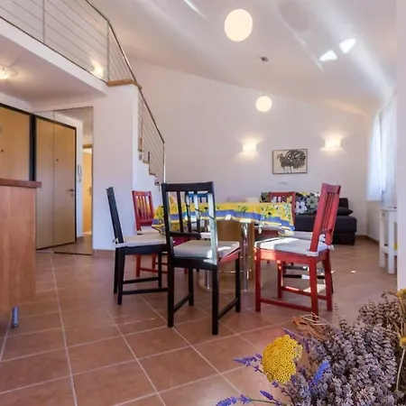 Adriatic Apartment *