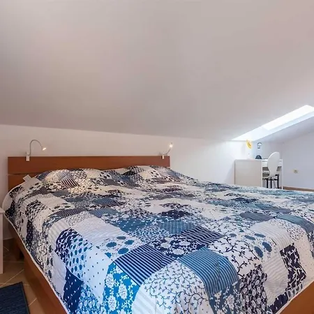 Adriatic Apartment *